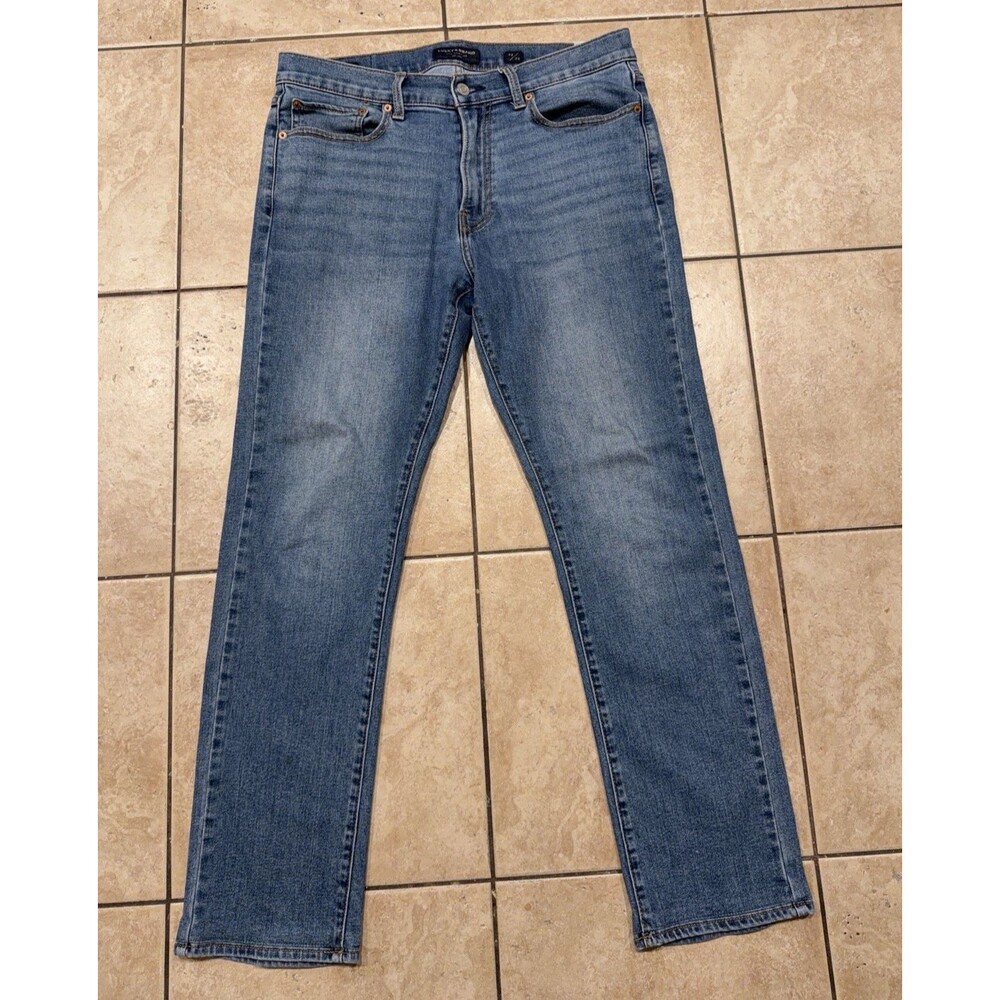 Lucky Brand Jeans Mens 32x32 Blue Medium Wash Straight Leg 410 Athletic Slim Fit